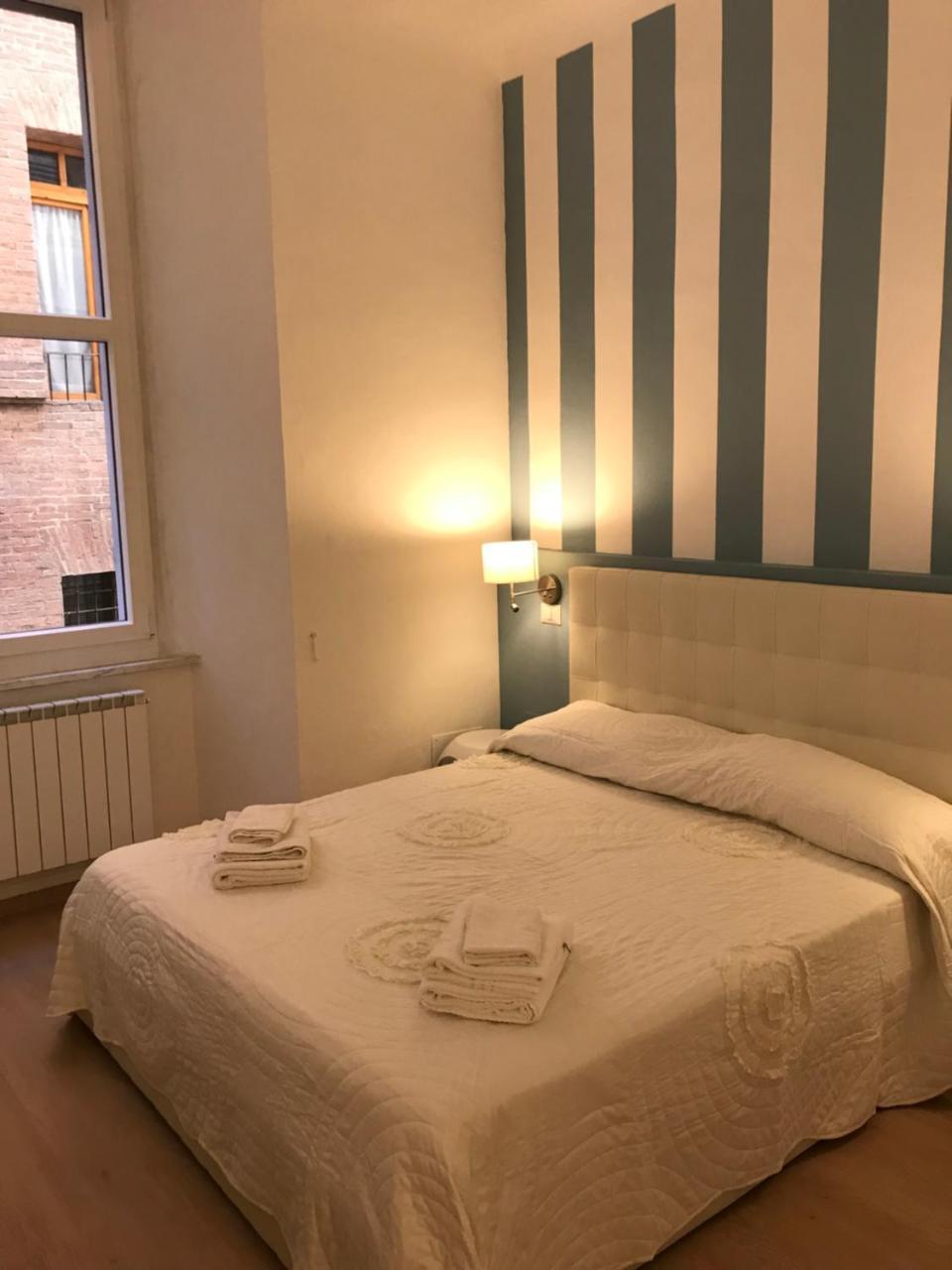 Sallustio Rooms - Rooms Only سيينا المظهر الخارجي الصورة