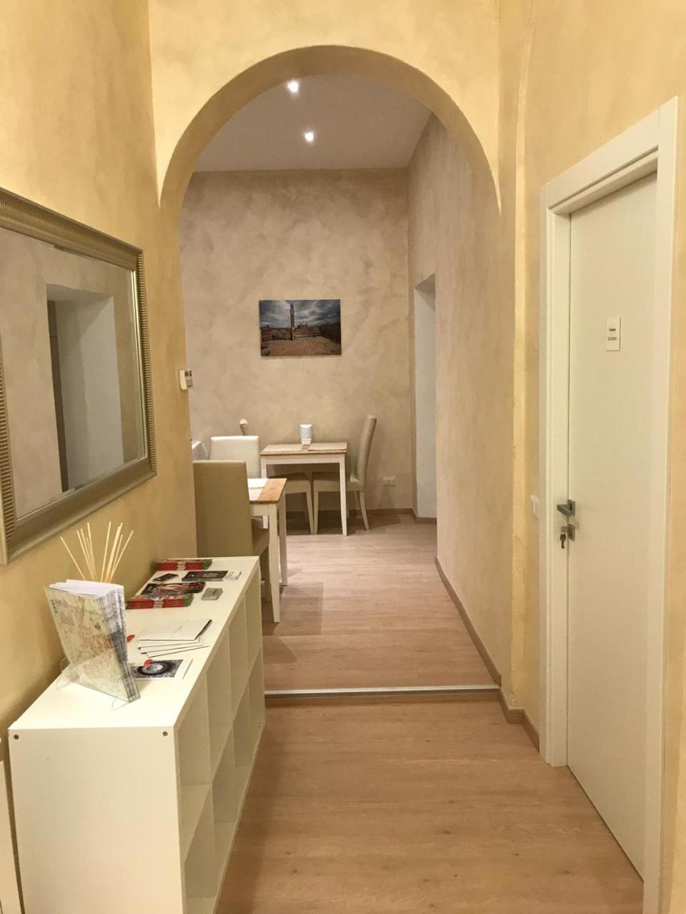 Sallustio Rooms - Rooms Only سيينا المظهر الخارجي الصورة