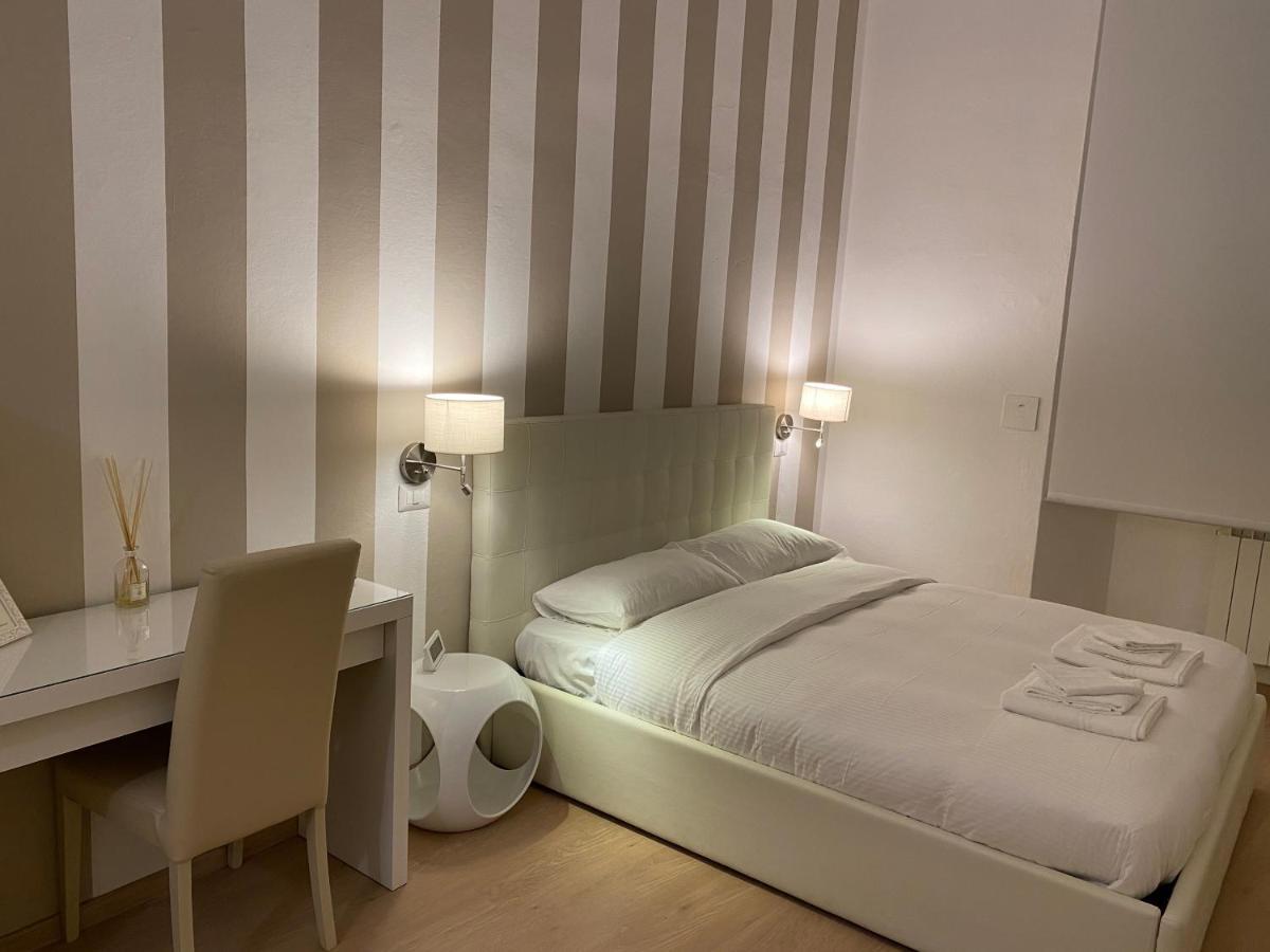 Sallustio Rooms - Rooms Only سيينا المظهر الخارجي الصورة